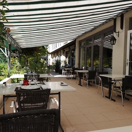 Logis Hotel Le Belle Rive Najac Esterno foto