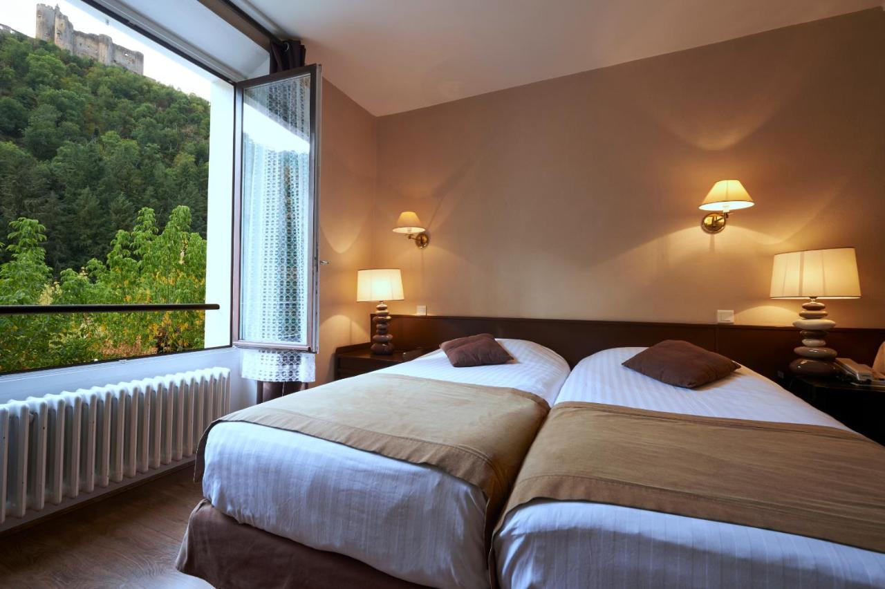 Logis Hotel Le Belle Rive Najac Esterno foto