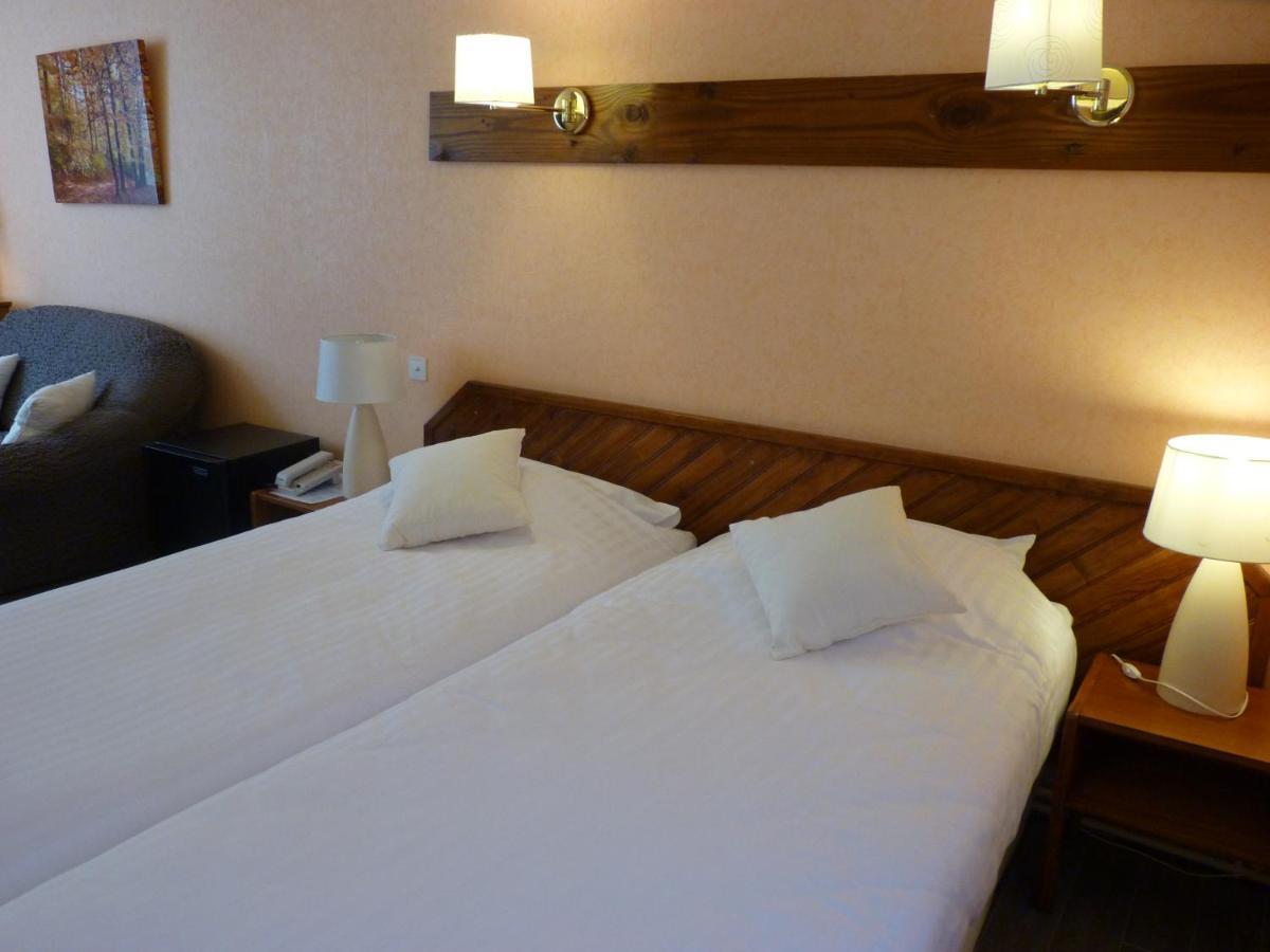 Logis Hotel Le Belle Rive Najac Esterno foto