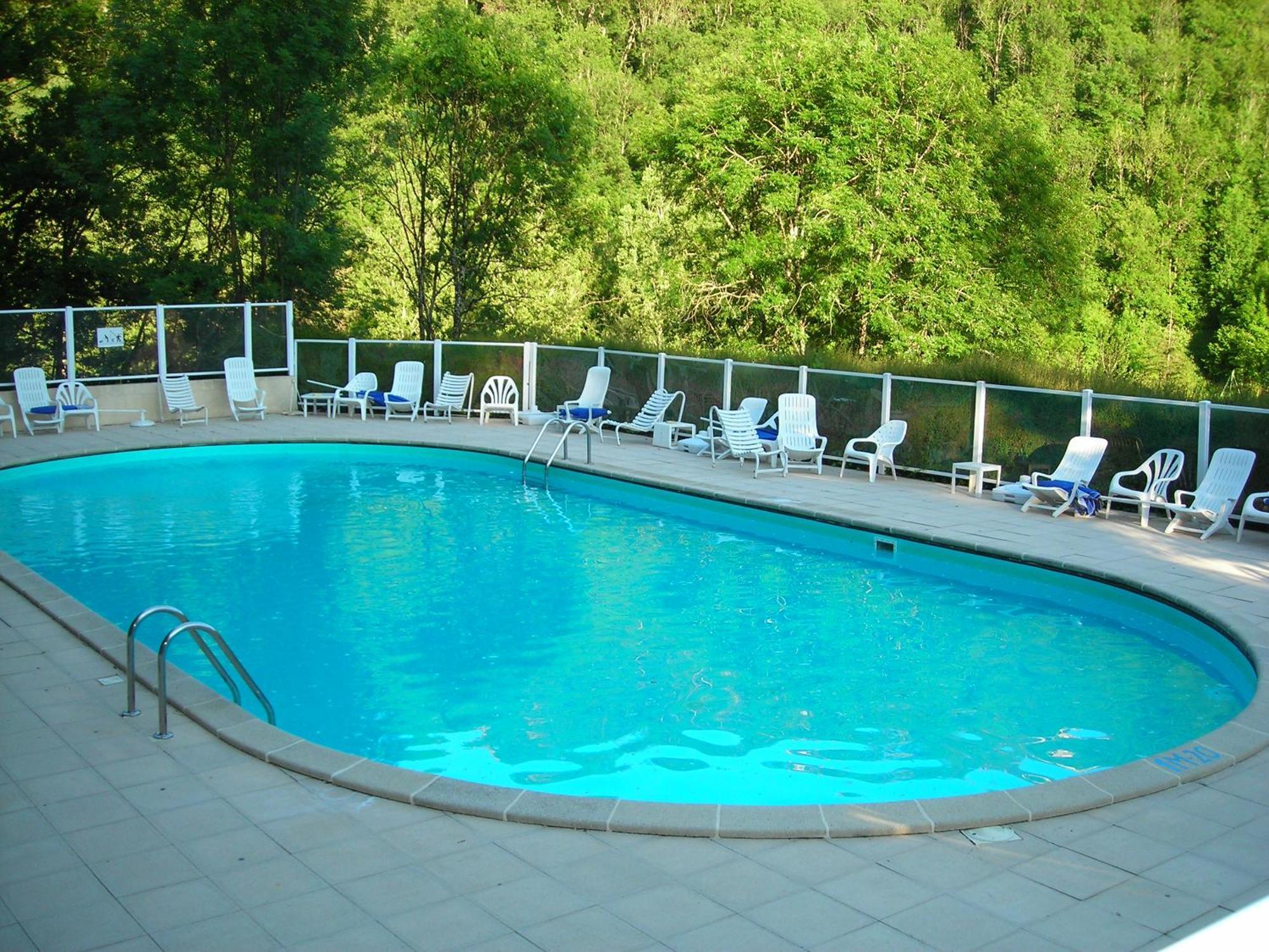 Logis Hotel Le Belle Rive Najac Esterno foto
